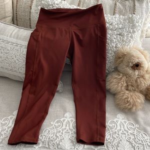 Zella capri leggings